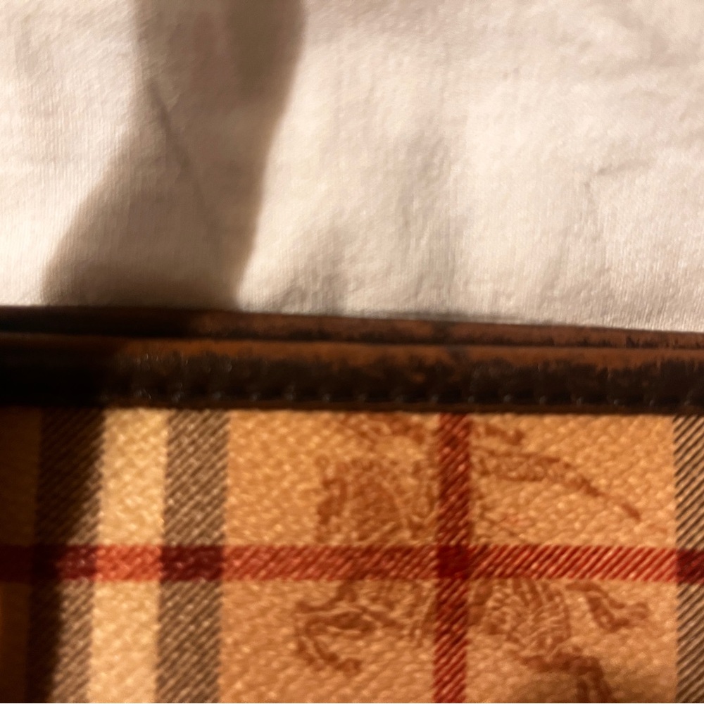 Authentic Medium Beautiful Handbag - image 7